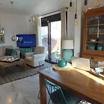 Paradise House: Piscina Privada, Playa 100m *